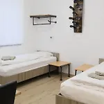 Beer & Wine House * ليوبليانا