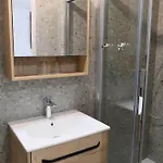 Beer & Wine House شقة ليوبليانا