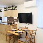 Beer & Wine House