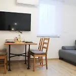 شقة Beer & Wine House *