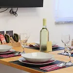 Beer & Wine House Apartmán
