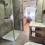 Beer & Wine House * ليوبليانا