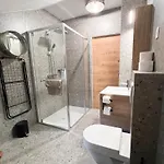 Beer & Wine House شقة